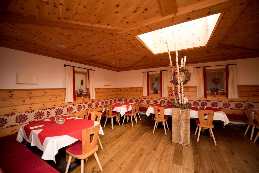 Hotel Pinei Ortisei Kültér fotó